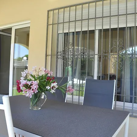 Chalet Las Rosas Ferienhaus *
